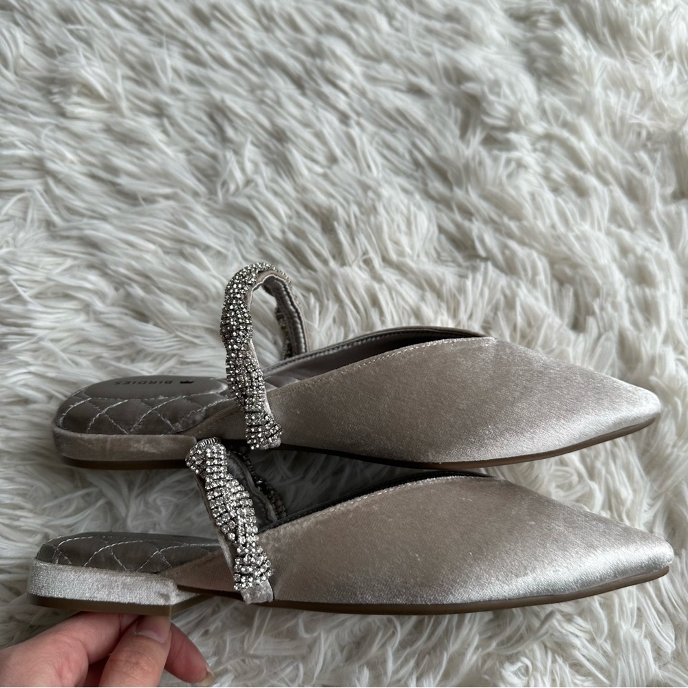 Birdies The Swan Snow Crystal Bracelet Velvet Slip On New Without Box Size 6.5 - Picture 6 of 10